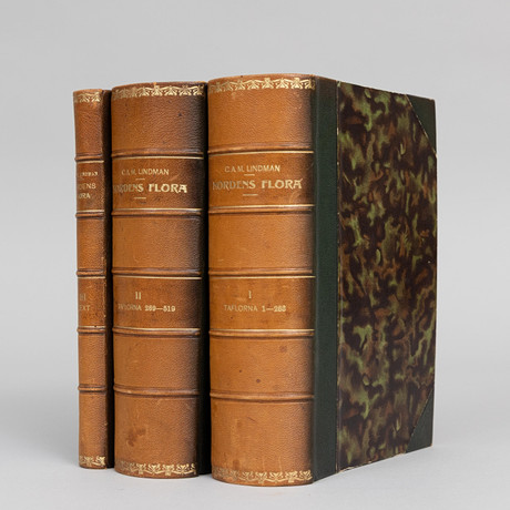 C.A.M. LINDMAN. Nordens Flora, vol. I-II, Wahlström & Widstrand Stockholm, 1905. på auktion hos Garpenhus Auktioner