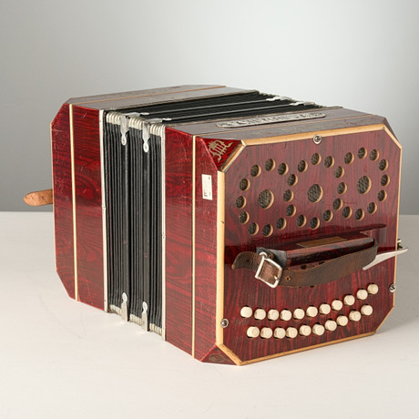 Durspel "Bandonika", Meinel & Herold, Klingenthal, tidigt 1920/1930-tal. på auktion hos Wickmans