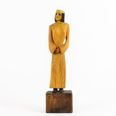 LISBETH BONDESSON FRANTZEN. Träskulptur "Drottningen av Saba" 1981. på auktion hos Karlstad Hammarö Auktionsverk