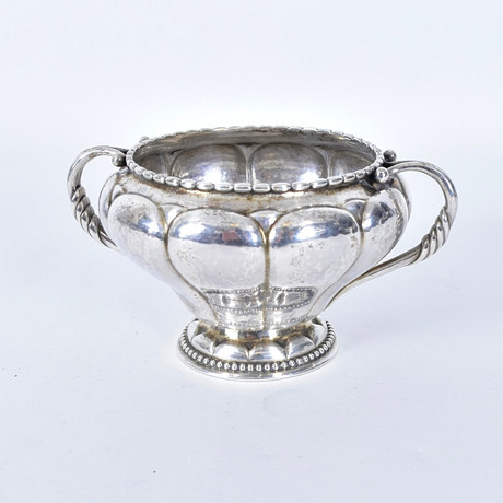 GEORG JENSEN. sockerskål, silver, dessin no 3. på auktion hos Halmstads Auktionskammare