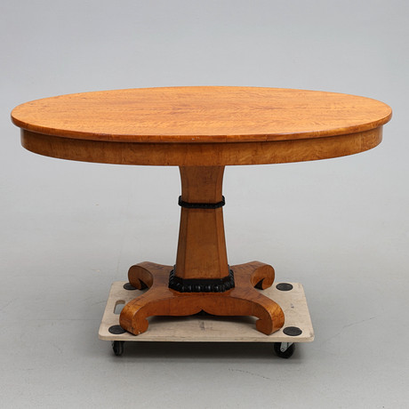 SALONGSBORD, björkfaner, 1800-1900tal. på auktion hos Gomér & Andersson Jönköping