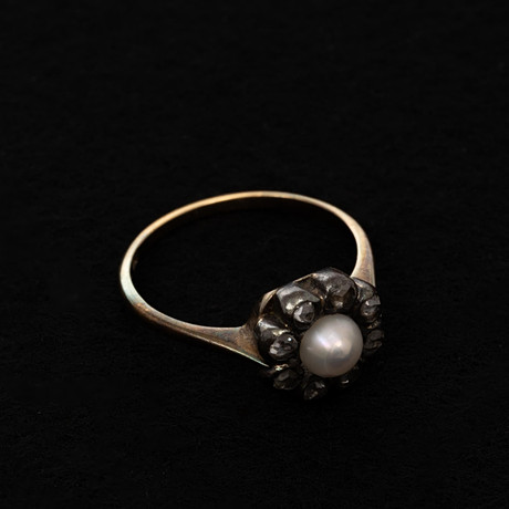 RING, 18K guld, Diamanter, Pärla, 1921. på auktion hos Garpenhus Auktioner