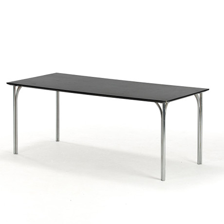 NANNA DITZEL. Matbord, "Trinidad" , Fredericia Furniture. på auktion hos Halmstads Auktionskammare