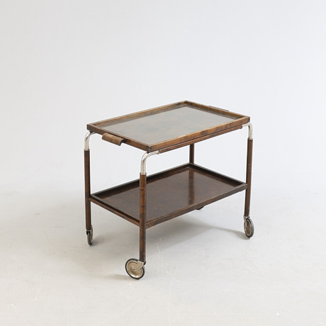 SERVERINGSVAGN, funkis, 1930-/40-tal. på auktion hos Gomér & Andersson Nyköping