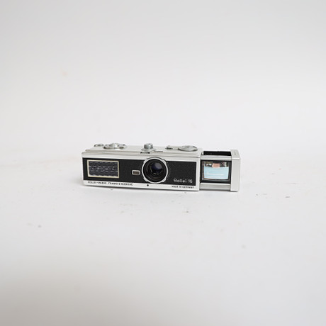 MINIATYRKAMERA, Rollei 16, Rollei-werke, Franke & Heidecke, Tyskland. på auktion hos Falun Auktionsbyrå