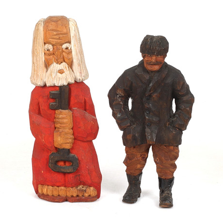 SKULPTURER, 2 st, skuret och bemålat trä, 1900-tal. på auktion hos Stadsauktion Sundsvall