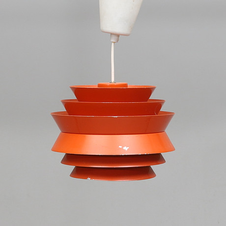 CARL THORE. Taklampa, plåt, "Trava", 1960/70-tal. på auktion hos Gomér & Andersson Norrköping