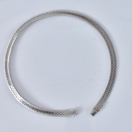 HALSBAND, silver. på auktion hos Halmstads Auktionskammare