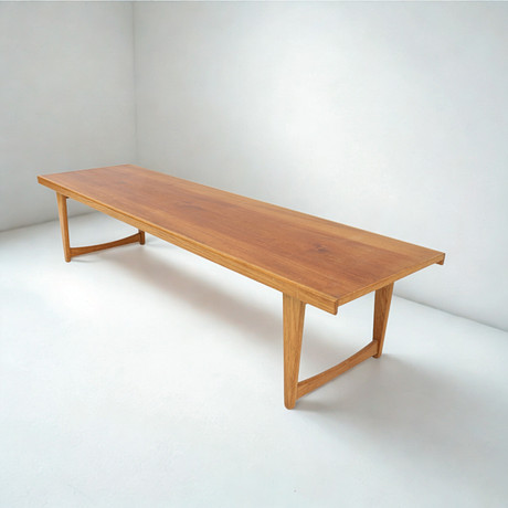 YNGVE EKSTRÖM. Soffbord / bänk, Westerbergs Möbler, 1950/60-tal. Ek och teak. Omärkt. på auktion hos Falun Auktionsbyrå