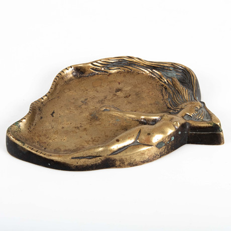 NYCKELFAT, Art Nouveau, patinerad brons, omkring 1900. på auktion hos Laholms Auktionskammare