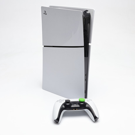 SPELKONSOL, Playstation 5, en handkontroll. på auktion hos Gomér & Andersson Linköping