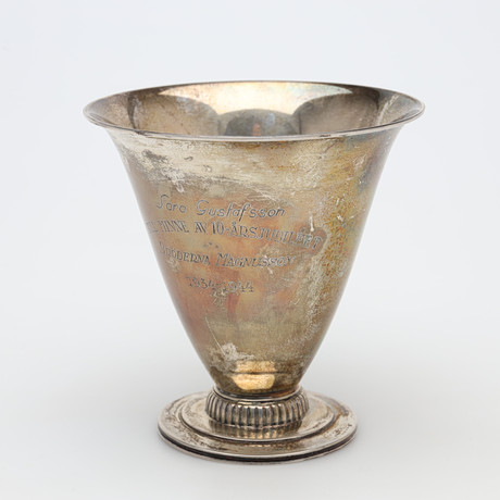 POKAL, silver, vikt ca 137 gram. på auktion hos Borås Auktionshall