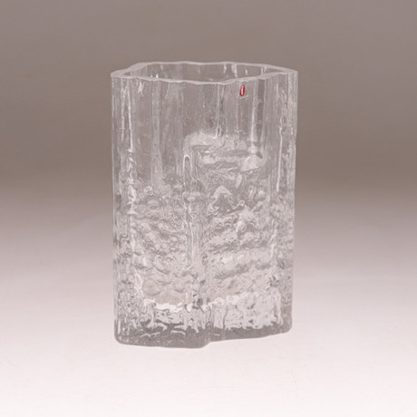TAPIO WIRKKALA. vas, glas, "Avena", Iittala, Finland, monogramsignerad. på auktion hos Gomér & Andersson Norrköping