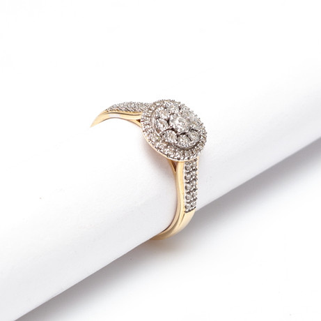 RING, med diamanter, 18K, Guld, vikt cirka 2,5 gram. på auktion hos Gomér & Andersson Linköping