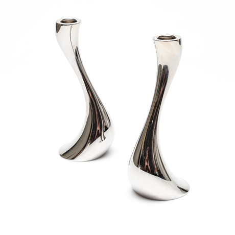 LJUSSTAKAR, ett par, Cobra, Georg Jensen. på auktion hos Gomér & Andersson Linköping