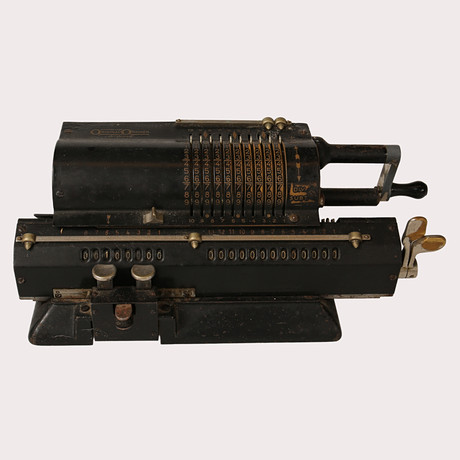 RÄKNEMASKIN Original-Odhner. Göteborg, Sweden, 1900-talets första hälft. på auktion hos Limhamns Auktionsbyrå