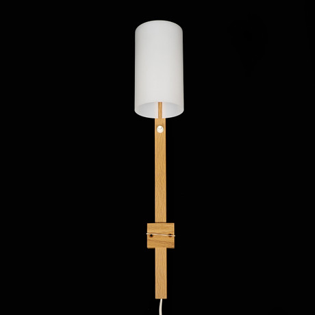 UNO & ÖSTEN KRISTIANSSON. Vägglampa, Luxus, Vittsjö. på auktion hos Crafoord Auktioner Malmö