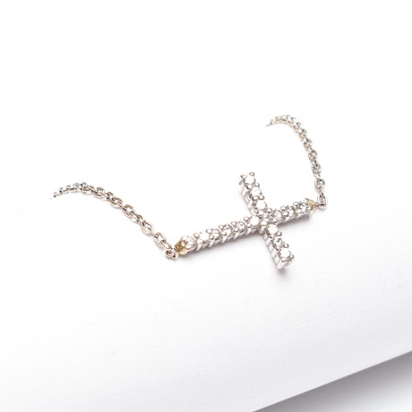 ARMBAND, 18K, Vitguld, vikt cirka 1,5 gram. på auktion hos Gomér & Andersson Linköping