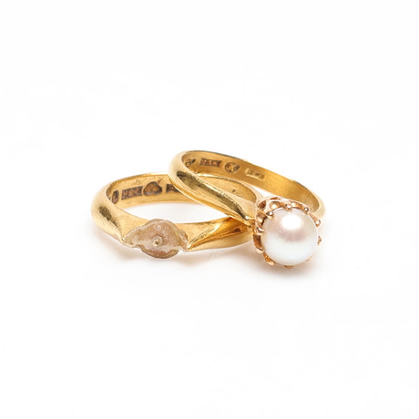 RINGAR, 2 stycken, guld, 23k, ca 11,6 gram. på auktion hos Gomér & Andersson Linköping
