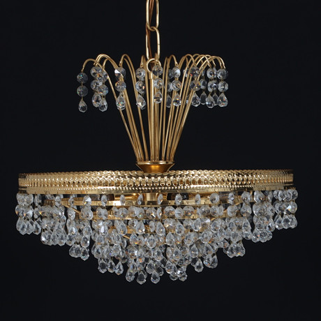 TAKLAMPA, metall, prismor, 1900-talets senare del. på auktion hos Stadsauktion Sundsvall
