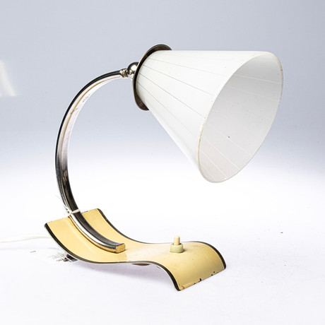 BORDSLAMPA / VÄGGLAMPA, funkis, 1930/40-tal. på auktion hos Handelslagret Auktionsservice
