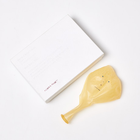 MARIE-LOUISE EKMAN (DE GEER). "Sick Baby". Multipel, 2004, färgtryck på uppblåsbar ballong i originalkartong. på auktion hos Stockholms Auktionsverk Sickla