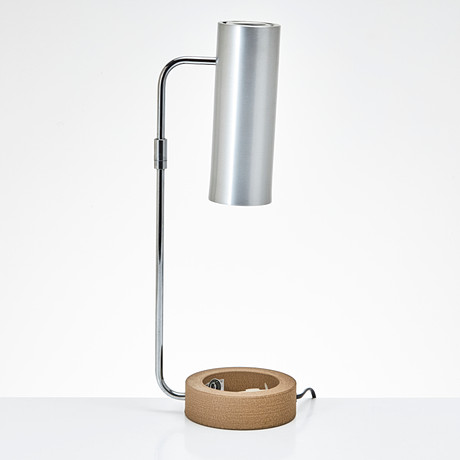 PAUL MAYEN. Bordslampa "Tangola" habitat. på auktion hos Stockholms Auktionsverk Magasin 5