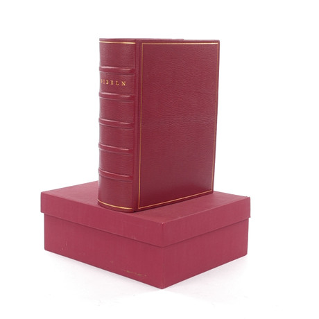 BIBELN, Gamla och Nya Testamentet, guldsnitt, 1947. på auktion hos Auktionsfirma Kenneth Svensson i Kalmar