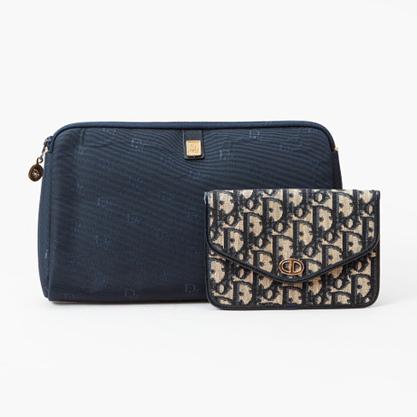 NECESSÄR samt PLÅNBOK, Christian Dior. på auktion hos Göteborgs Auktionsverk