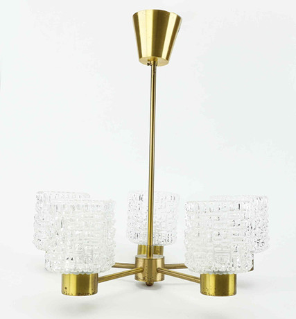 TAKLAMPA, glas, mässing, 1960-tal. på auktion hos Hälsinglands Auktionsverk