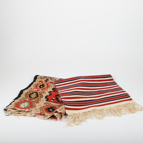 BÄNKALÄNGDER, 2 stycken, allmoge, bl. a. Göinge, Skåne, 1900-tal. på auktion hos Helsingborgs Auktionskammare