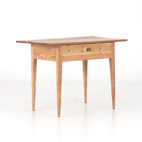 MÖSSBORD, allmoge, 1800-tal. på auktion hos Stadsauktion Sundsvall