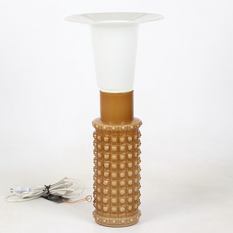HELENA TYNELL. Bordslampa, glas, Luxus. på auktion hos Stadsauktion Sundsvall