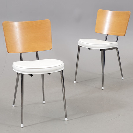 PHILIPPE STARCK. Stolar, ett par, 2000-tal. på auktion hos Växjö Auktionskammare