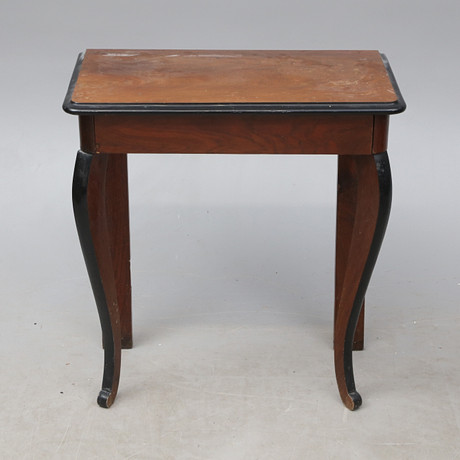 KONSOLBORD, 1800-tal. på auktion hos Kalmar Auktionsverk