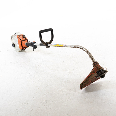 GRÄSTRIMMER, Stihl FS 36. på auktion hos Handelslagret Auktionsservice