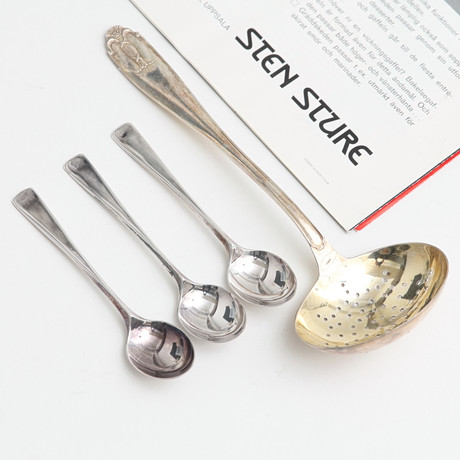BESTICK, 4 delar silver, bla "Sten Sture", vikt 107 gram. på auktion hos Auktionshuset Thelin & Johansson