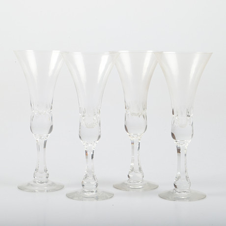 GÖRAN WÄRFF. Champagneglas, 4 stycken, "Prince", Kosta. på auktion hos Helsingborgs Auktionskammare