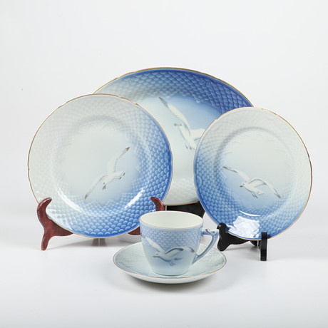 KAFFESERVIS, 32 delar, "Måsen", Bing & Gröndahl, Danmark. på auktion hos Helsingborgs Auktionskammare