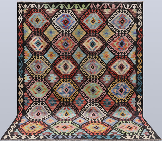 MATTA. Kelim klassisk design, 234 x 184 cm. på auktion hos Södermanlands Auktionsverk