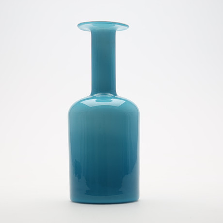 OTTO BRAUER. Vas/flaska, glas, Holmegaard, Danmark. på auktion hos Höörs Auktionshall