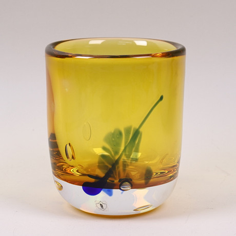 CARLOS R PEBAQUÉ. för Gullaskruf, vas i glas. på auktion hos Markus Auktioner