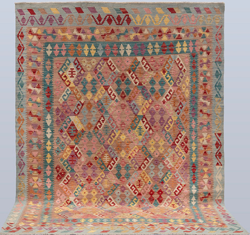 MATTA. Kelim klassisk design, 275 x 204 cm. på auktion hos Södermanlands Auktionsverk