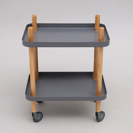 SIMON LEGALD. SERVERINGSVAGN, ASK & GRÅLACKERAD METALL, "BLOCK TABLE", FÖR NORMANN COPENHAGEN, MODELLEN FORMGI på auktion hos Crafoord Auktioner Lund