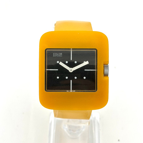COLOR, armbandsur, 1970/80-tal, manuell, plast. på auktion hos Skandia Auktion