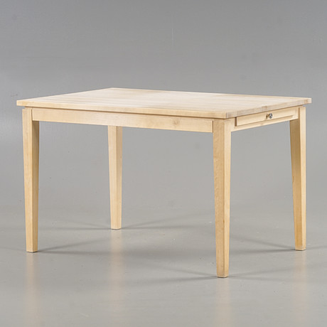 MARIT STIGSDOTTER. Matbord "Allegro" Vitoljad björk, Stolab, 2007. på auktion hos Karlstad Hammarö Auktionsverk