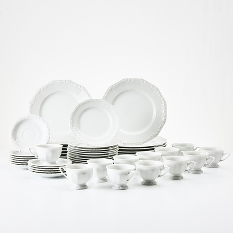 ESS-/KAFFEESERVICE, ca. 90 Teile, Porzellan, Classic Rose, Rosenthal Group, Deutschland. Keramik & Porzellan - Service