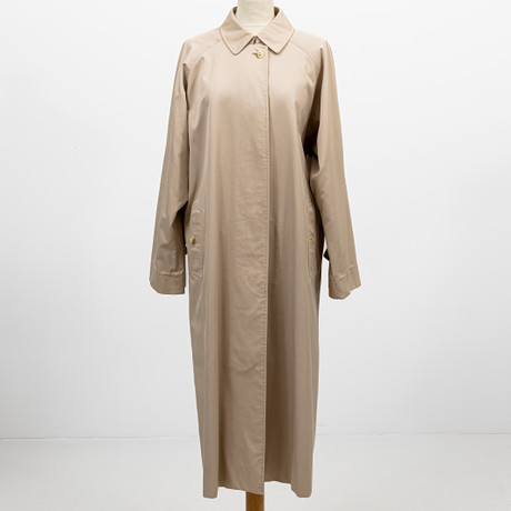BURBERRYS, trenchcoat.