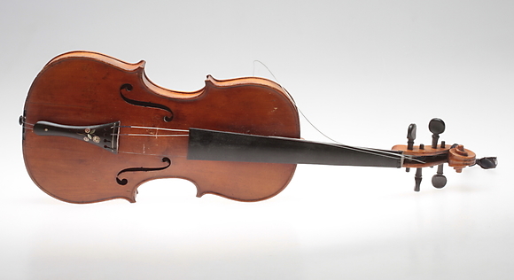 FIOL, 1930-tal. Övrigt - Musikinstrument - Auctionet