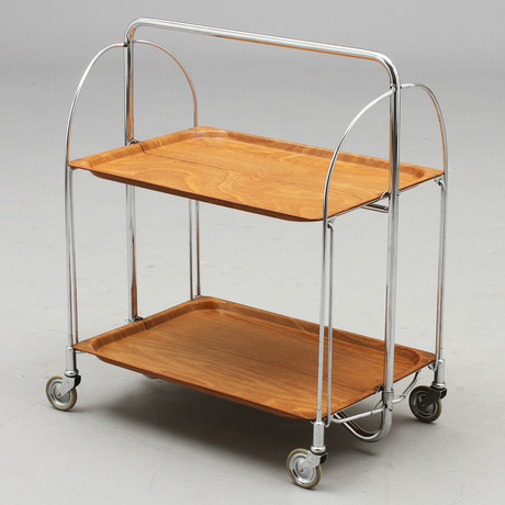 SERVERINGSVAGN, 1900-talets mitt.